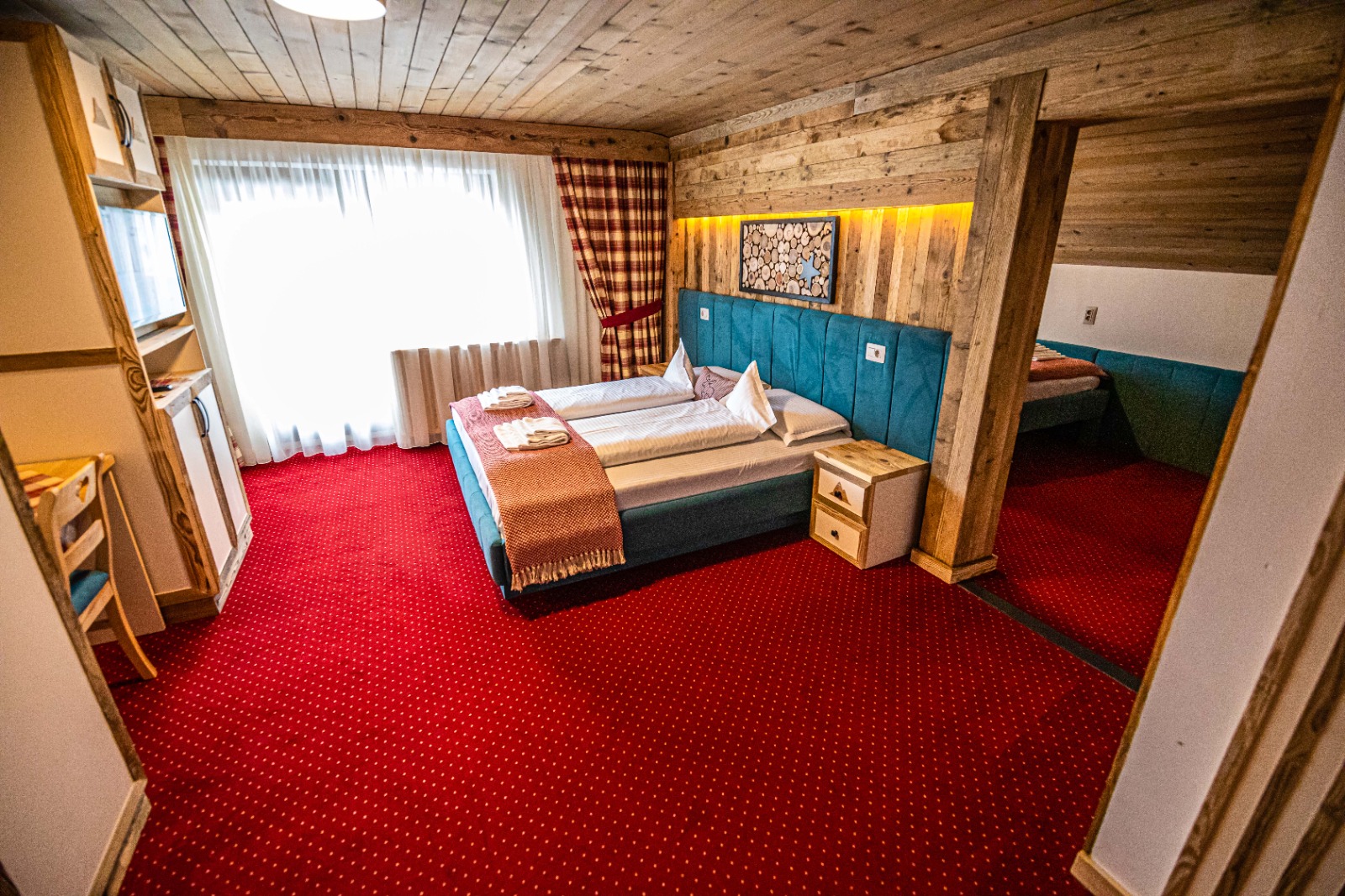 Familienzimmer mit Verbindungstür 2